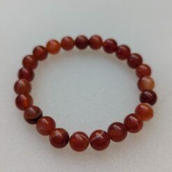 agate rouge en dentelle