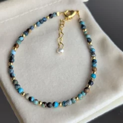 bracelet turquoise 3mm sur pochon