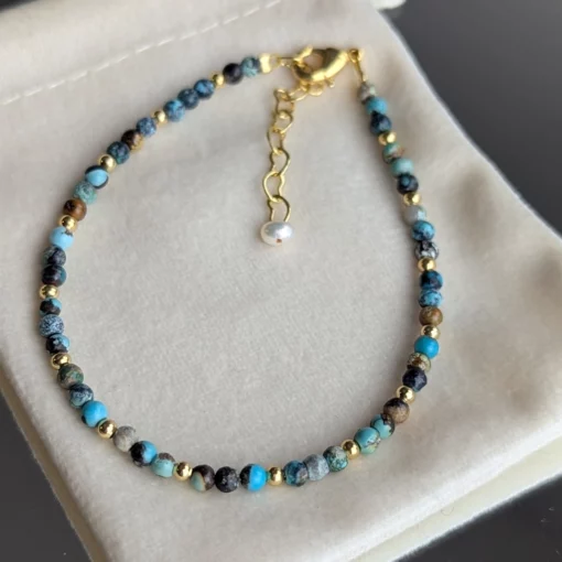 bracelet turquoise 3mm sur pochon